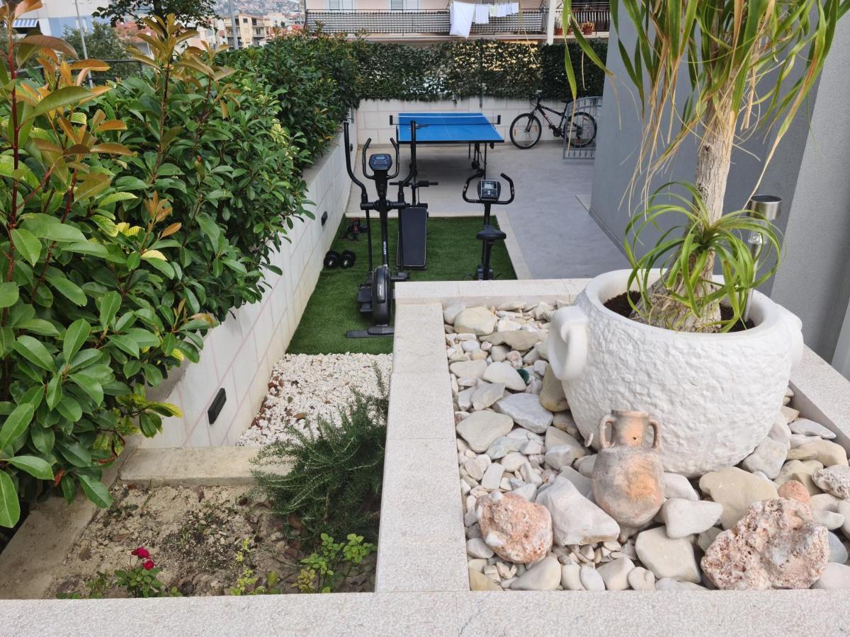 Apartments Maestral Split Exterior photo